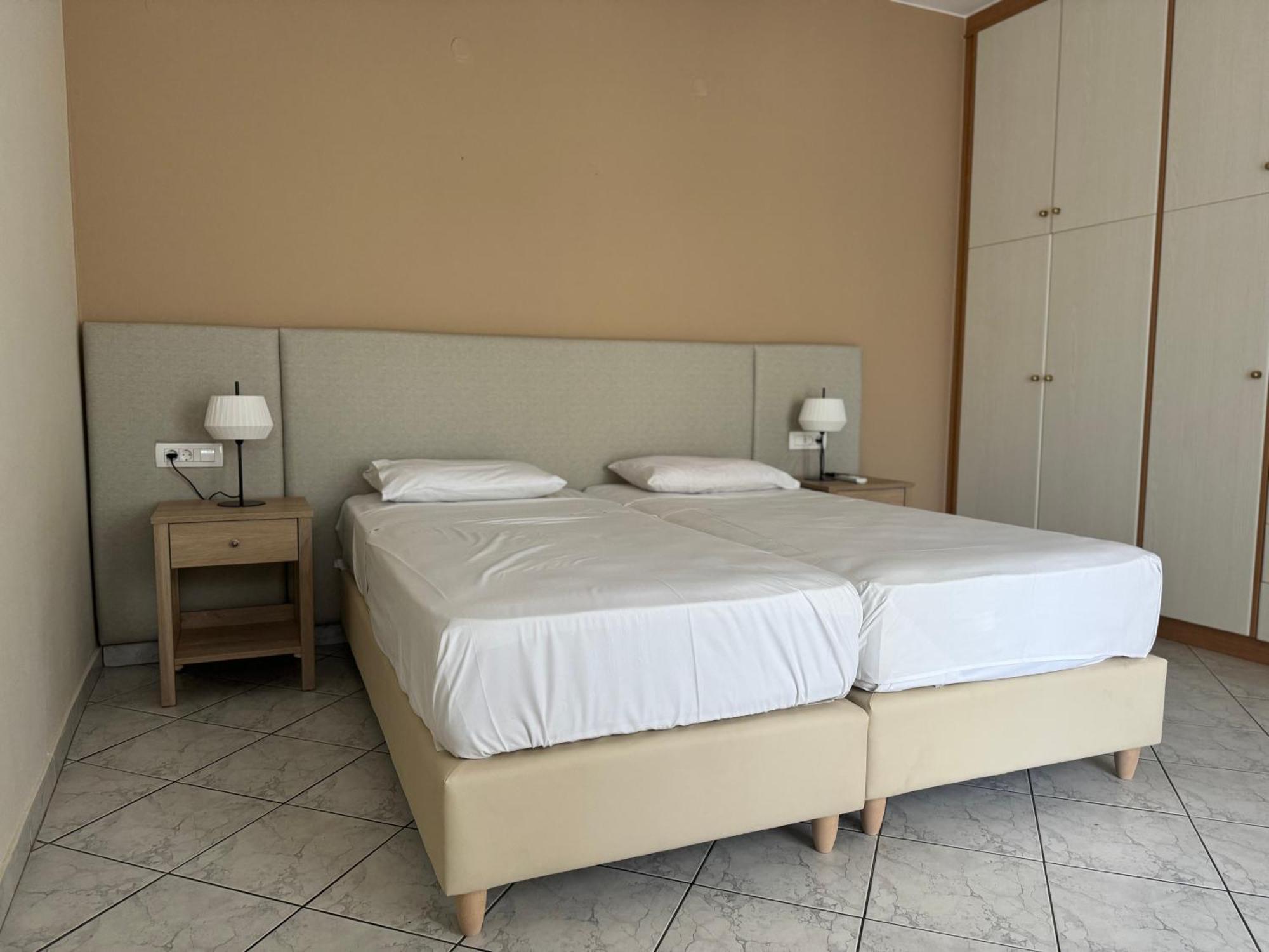 Niki'S Apartment 帕琉乔拉 外观 照片